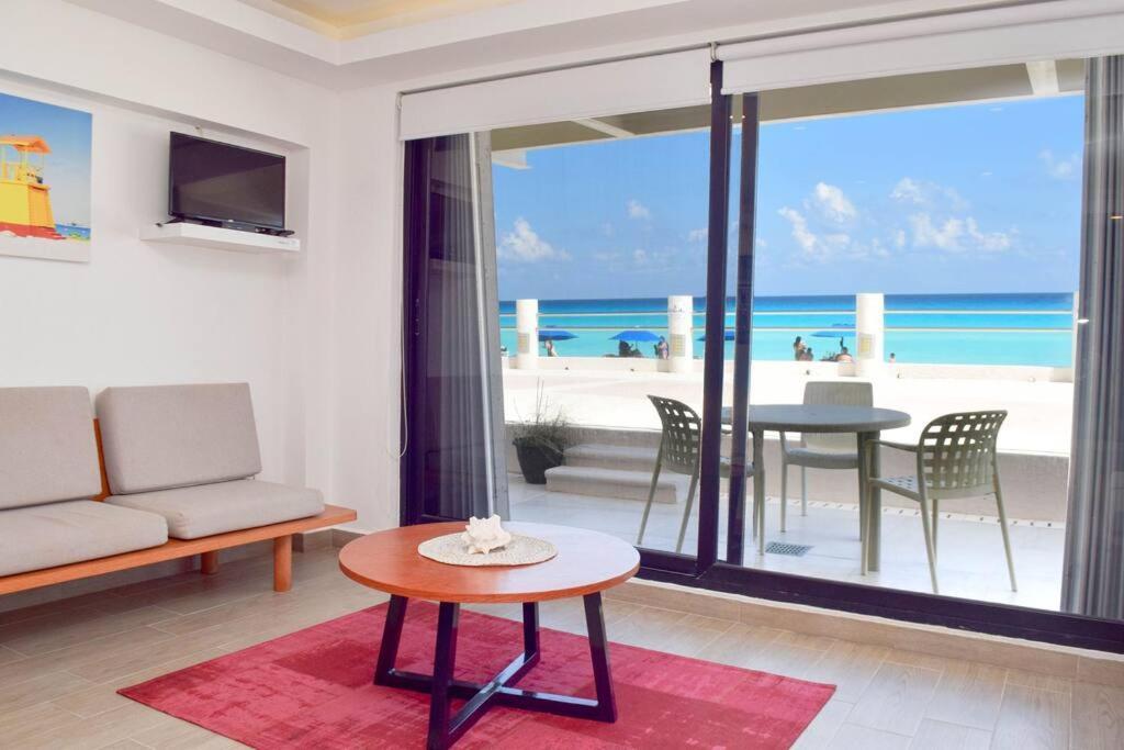 Ocean Front Villa Marlin, Best Location In Hotel Zone #109 Cancún Exteriér fotografie