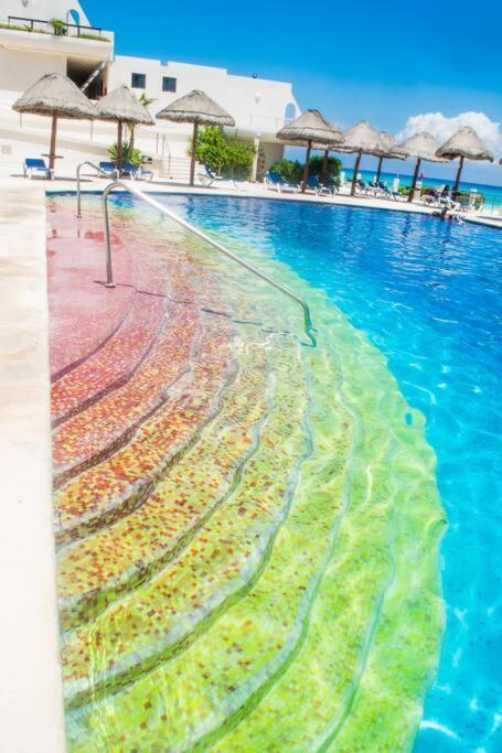 Ocean Front Villa Marlin, Best Location In Hotel Zone #109 Cancún Exteriér fotografie